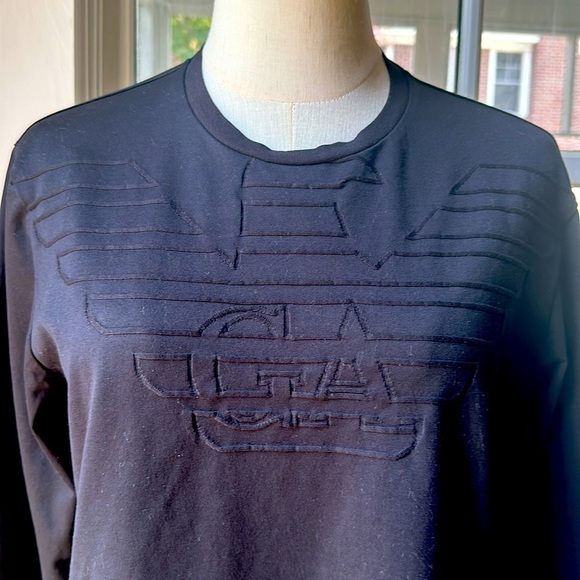 EMPORIO ARMANI Black Large Logo Embossed Tee Shirt Medium Fit Retail $175 - Picture 4 of 7